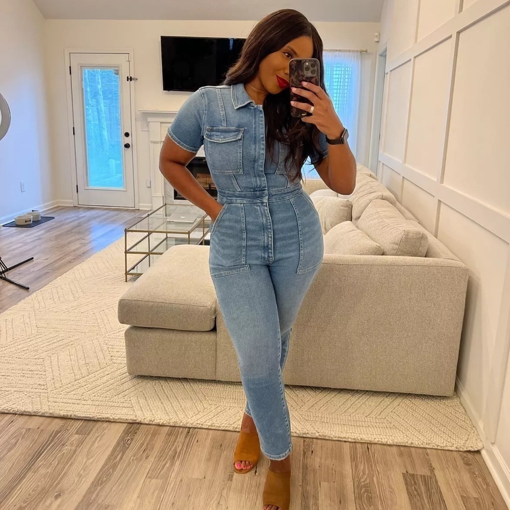GOOD AMERICAN Denim Fit For Success Jumpsuit 2